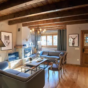 preciosa-casa-naut-aran-gessa-a-4-km-de-baqueira-212-m2.catalonia-hotels.com/