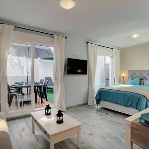 https://malaga-lodge-studio.hotelsinnerja.org