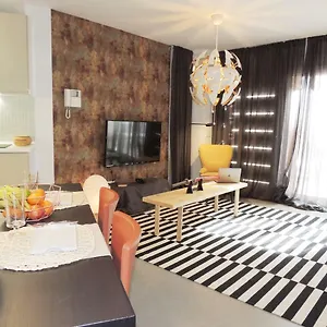 https://perfect-holiday-home-el-medano-tenerife.in-canary-islands.com